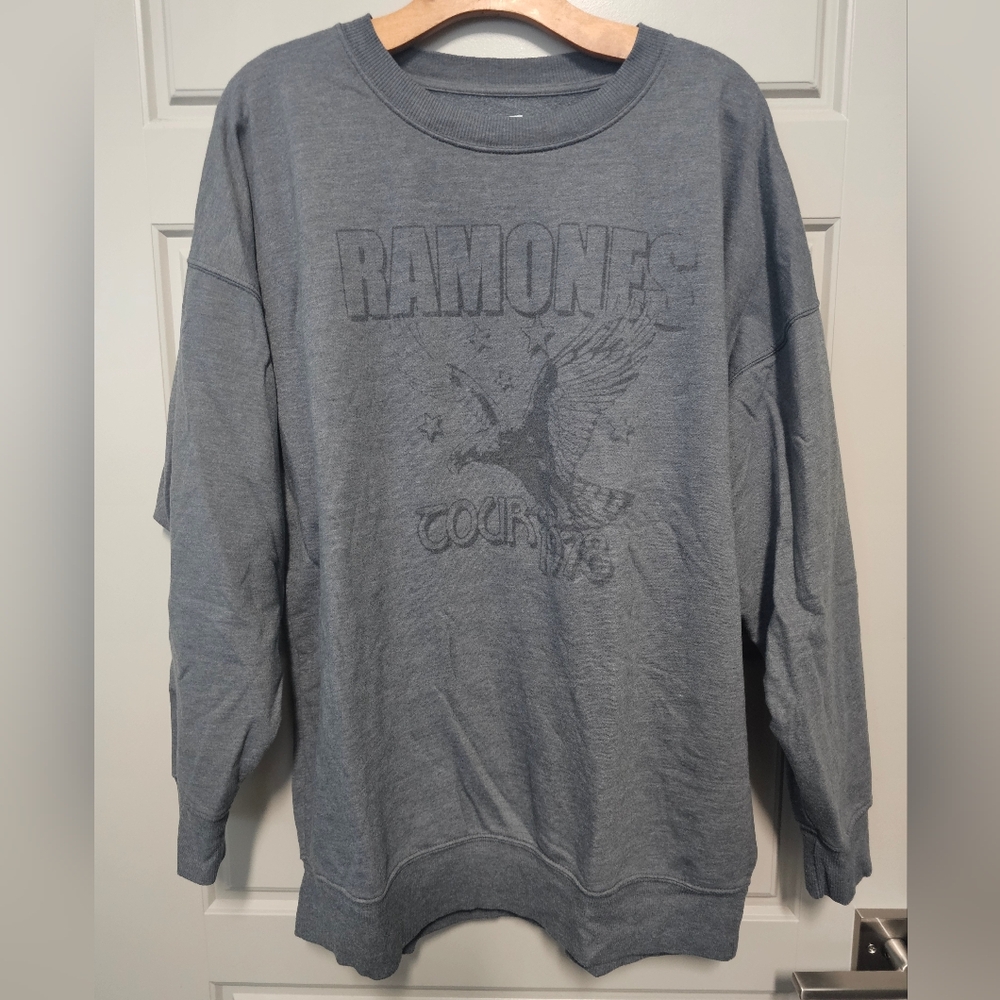 American Eagle Outfitters Ramones Crewneck